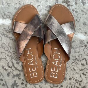 Coconuts by Matisse Pebbled Sandal